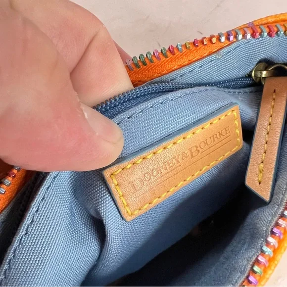 Dooney & Bourke Signature Orange Barrel Mini ShoulderBag- excellent condition! - Picture 11 of 13